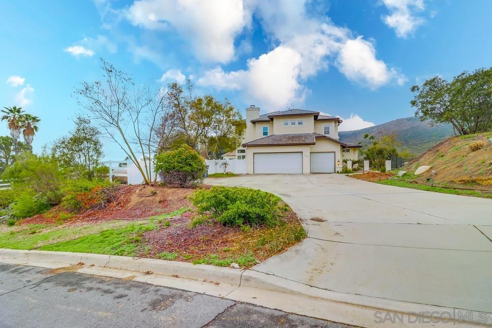 3646 Hidden Ridge