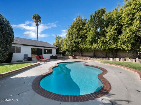 Tiny photo for 2202 Aspenpark Court, Thousand Oaks, CA 91362 (MLS # 226001015)