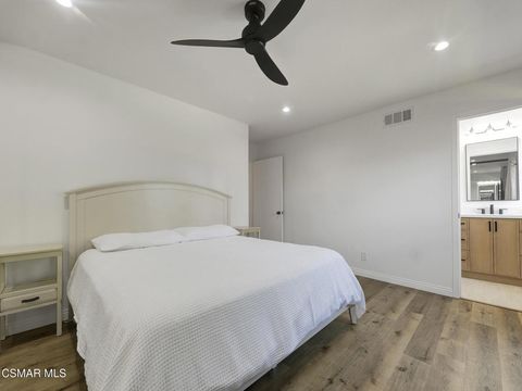 Tiny photo for 2202 Aspenpark Court, Thousand Oaks, CA 91362 (MLS # 226001015)