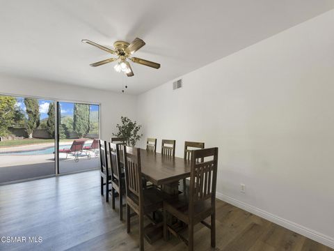Tiny photo for 2202 Aspenpark Court, Thousand Oaks, CA 91362 (MLS # 226001015)