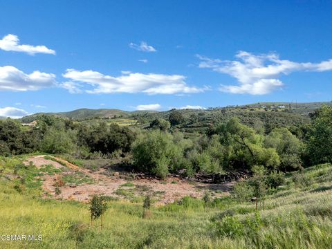 Tiny photo for 2202 Aspenpark Court, Thousand Oaks, CA 91362 (MLS # 226001015)