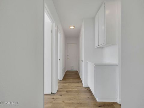 Tiny photo for 2202 Aspenpark Court, Thousand Oaks, CA 91362 (MLS # 226001015)