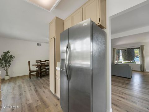 Tiny photo for 2202 Aspenpark Court, Thousand Oaks, CA 91362 (MLS # 226001015)