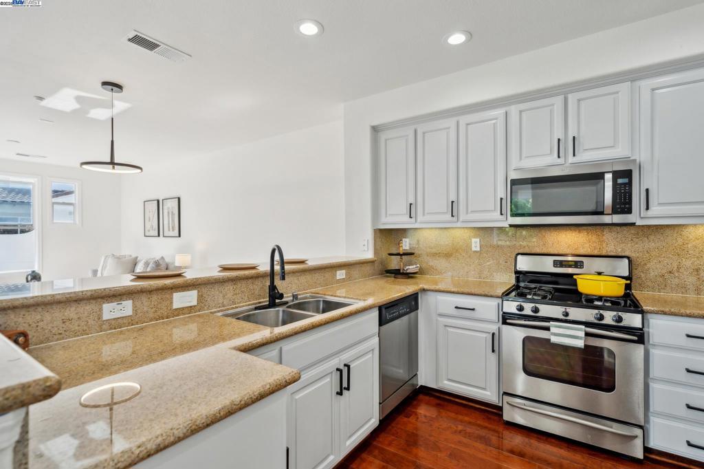 DUBLIN RANCH - Residential