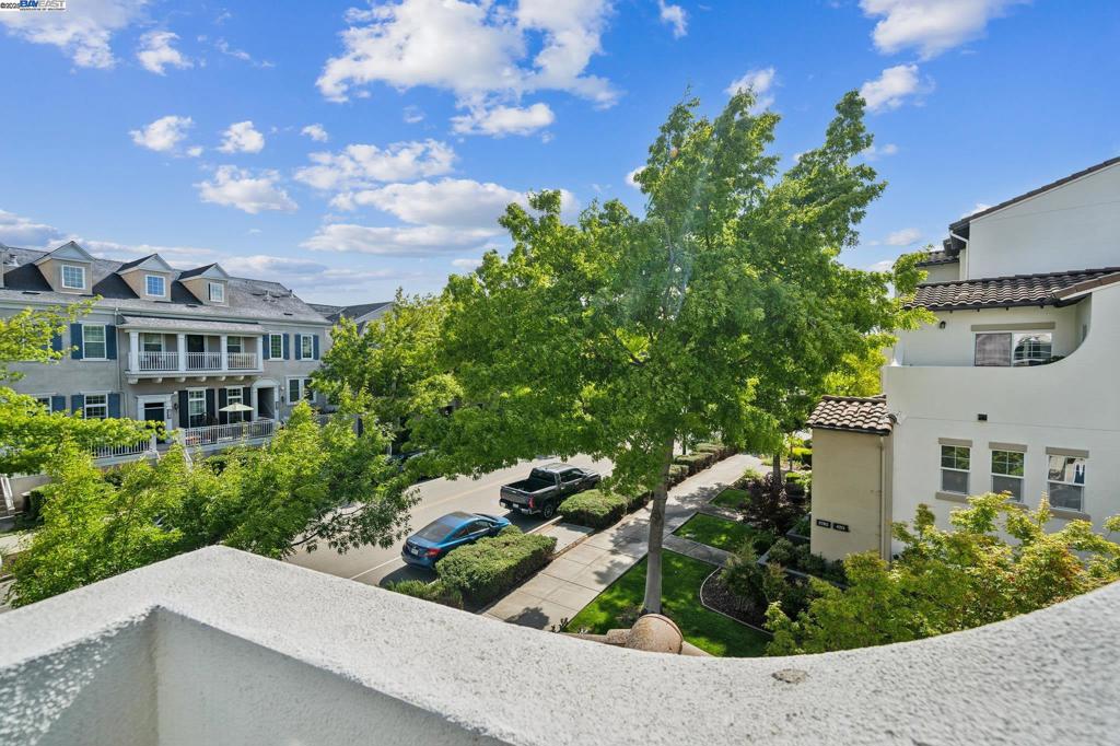 DUBLIN RANCH - Residential