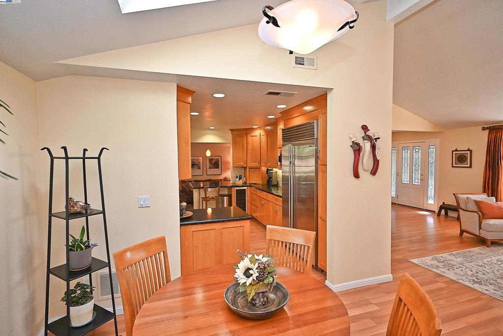 DUBLIN HILLS EST - Residential