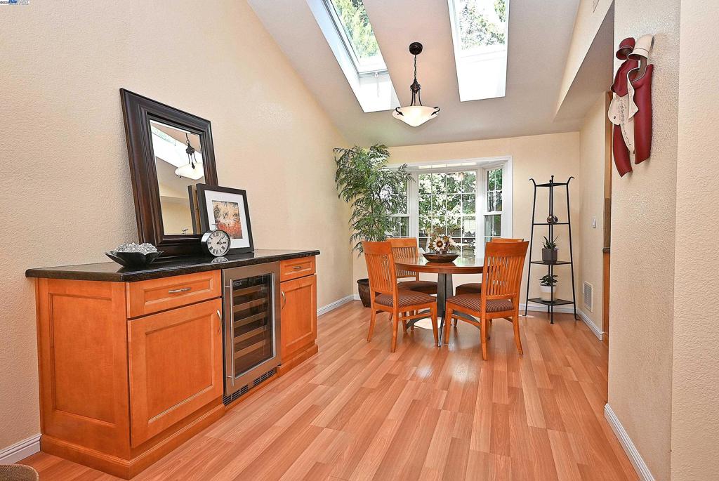 DUBLIN HILLS EST - Residential