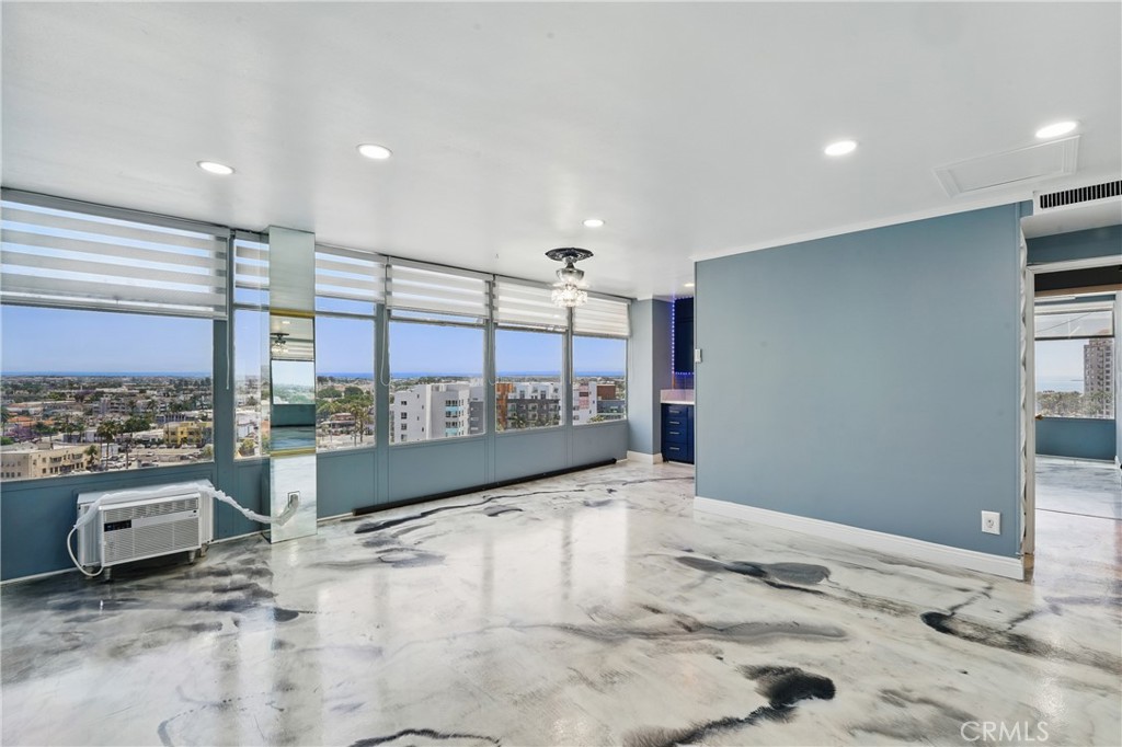 100 Atlantic Avenue 1012