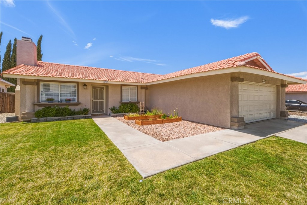 12312 Woodview