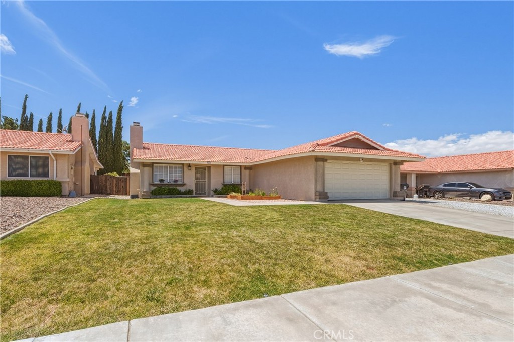12312 Woodview