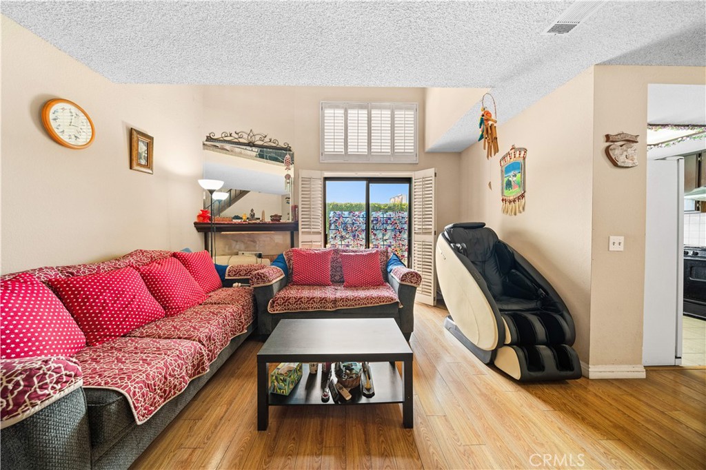 104 Poxon Place
