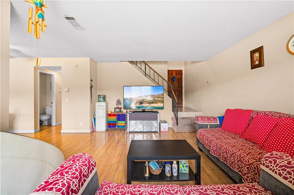 104 Poxon Place