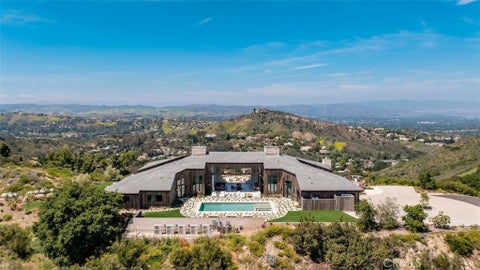 Photo of 3121 Old Topanga Canyon Rd, Calabasas, CA 90290 (MLS # GD26156272)