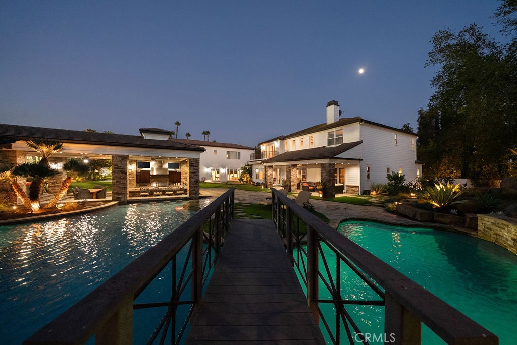 Manor House - Exclusive Gated Community - Residential