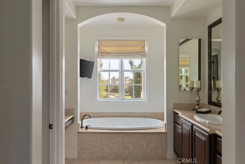 Yorba Linda, California 92886, United States, 6 Bedrooms Bedrooms, ,8 BathroomsBathrooms,Residential,Active,238757