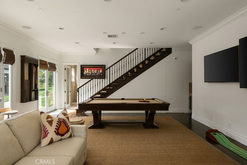 Manor House - Exclusive Gated Community - Residential