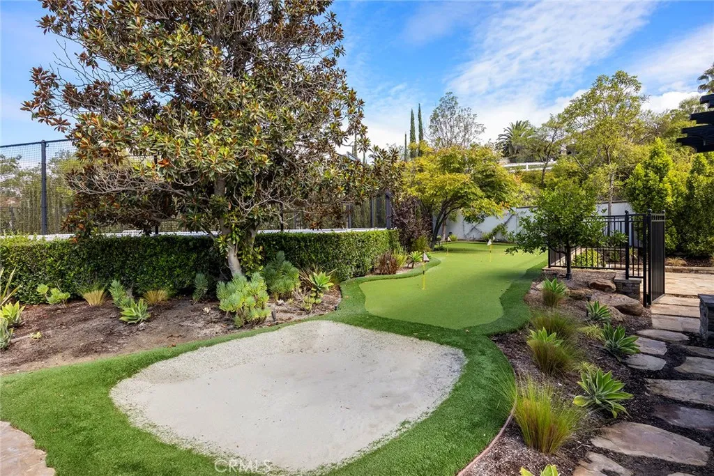 Yorba Linda, California 92886, United States, 6 Bedrooms Bedrooms, ,8 BathroomsBathrooms,Residential,Active,238757