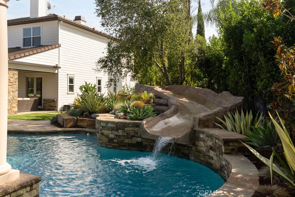 Manor House - Exclusive Gated Community - Residential