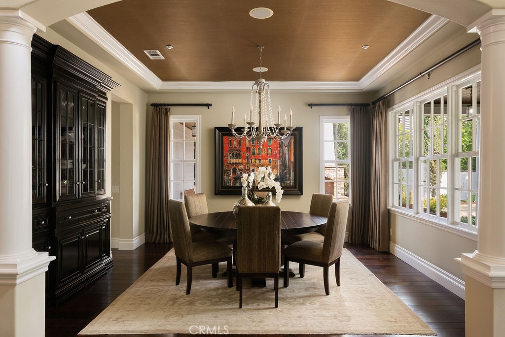 Manor House - Exclusive Gated Community - Residential