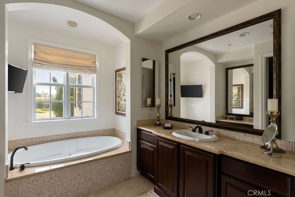 Manor House - Exclusive Gated Community - Residential