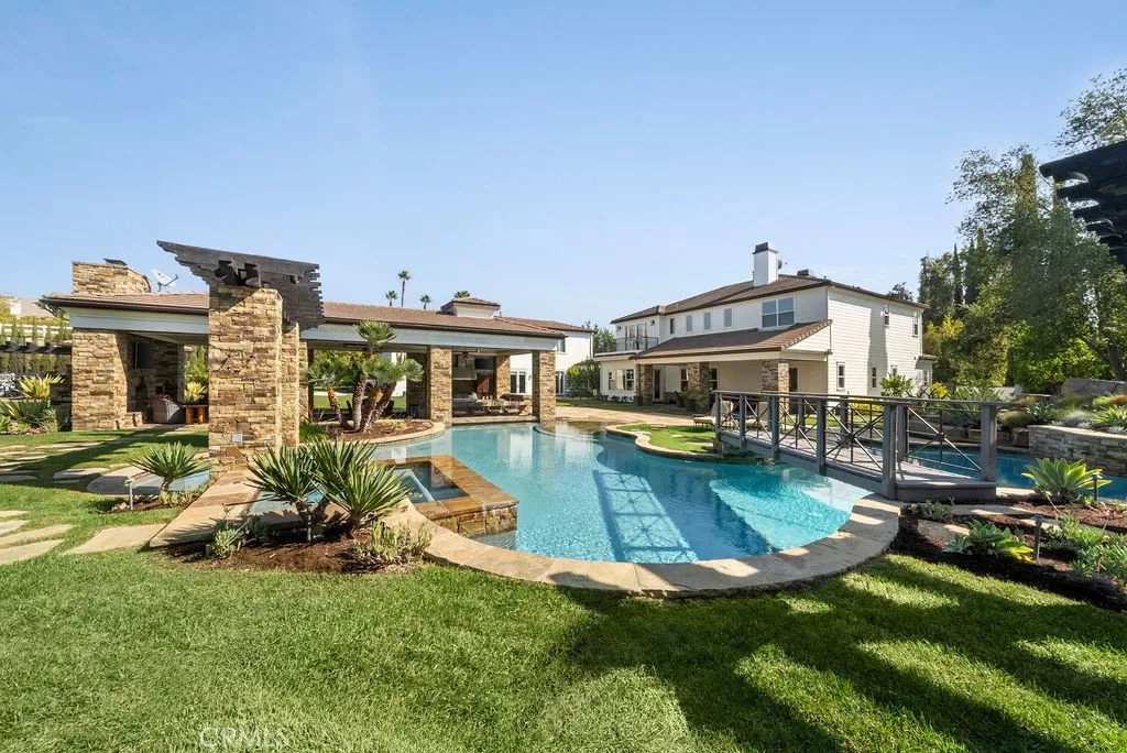 Yorba Linda, California 92886, United States, 6 Bedrooms Bedrooms, ,8 BathroomsBathrooms,Residential,Active,238757