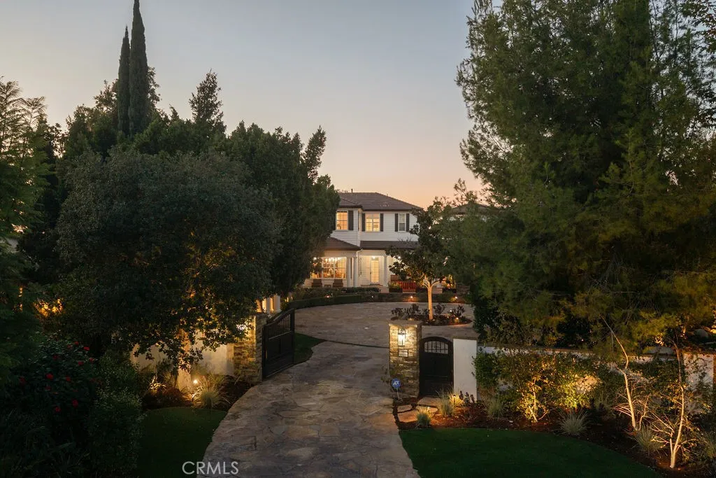 Yorba Linda, California 92886, United States, 6 Bedrooms Bedrooms, ,8 BathroomsBathrooms,Residential,Active,238757