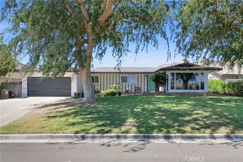 Photo of 5278 Sierra Vista Avenue, Riverside, CA 92505 (MLS # CV25196956) Photo of 5278 Sierra Vista Avenue, Riverside, CA 92505 (MLS # CV25196956)