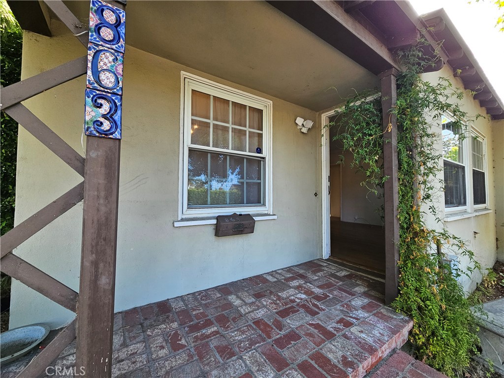 863 Omar Street