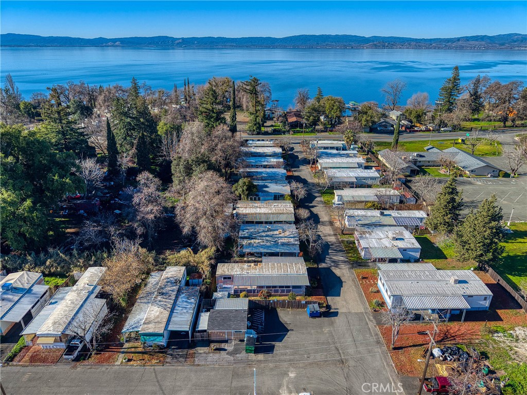 5890 E Highway 20 16