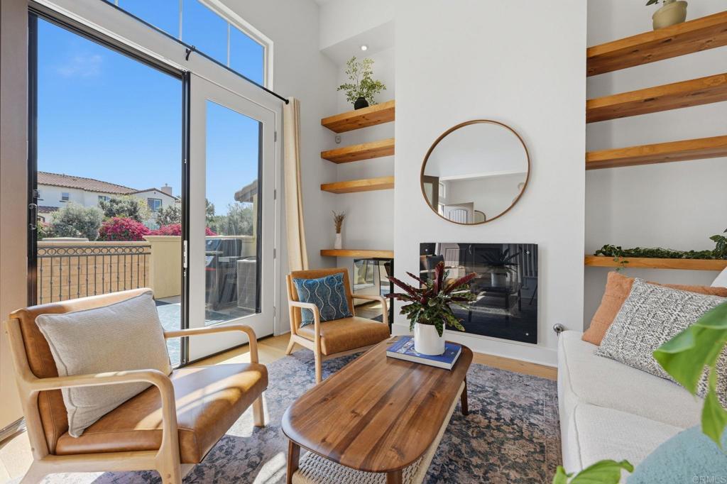 1678 Fairlead Avenue