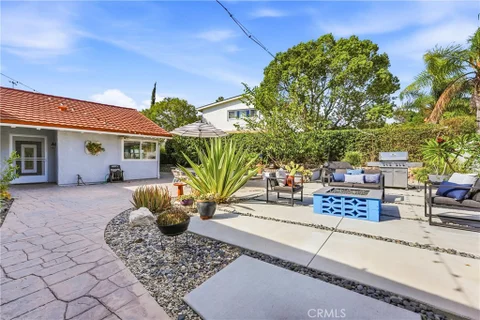 MLS: OC26198331
