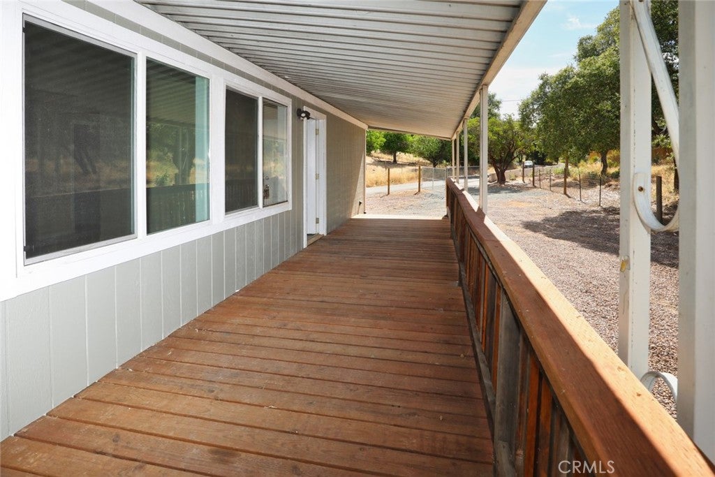 3304 Toyon
