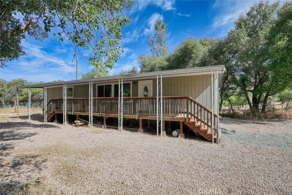 3304 Toyon