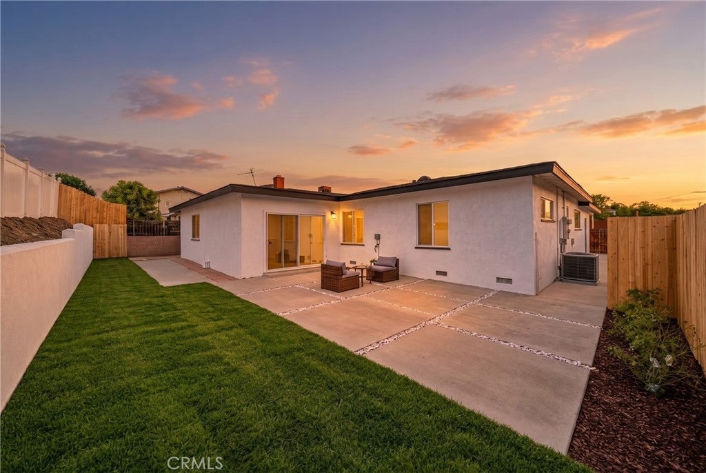 2437 Westmont dr