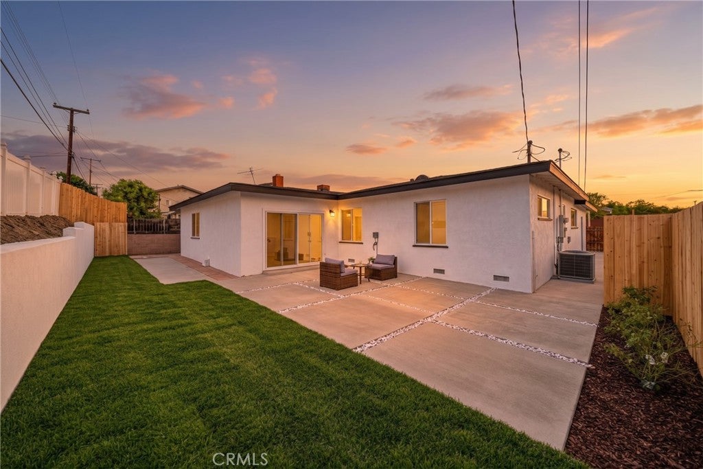 2437 Westmont dr