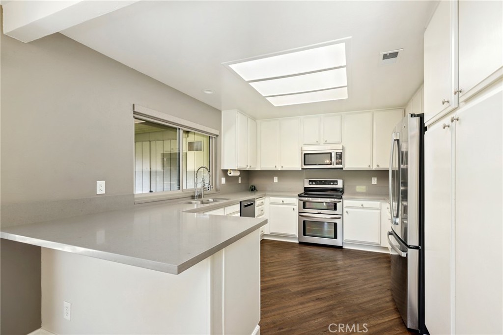 San Juan Hills East (HE) - Residential