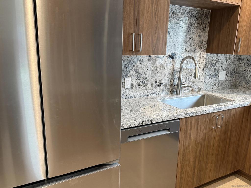 University City - Residential Lease