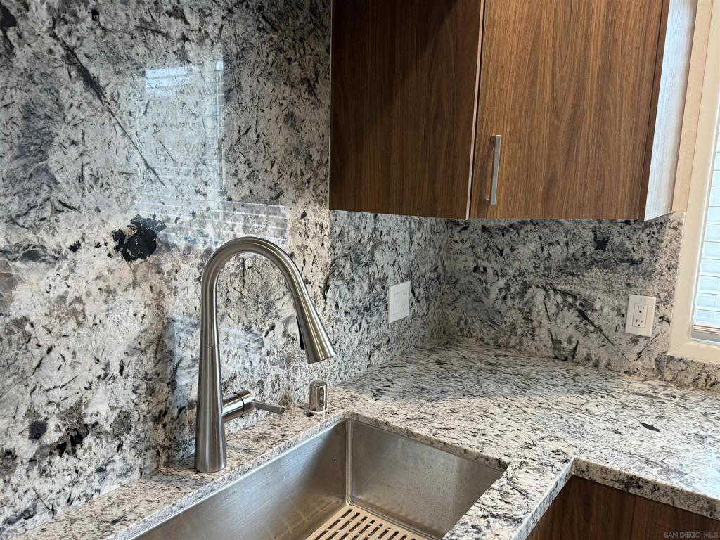 University City - Residential Lease