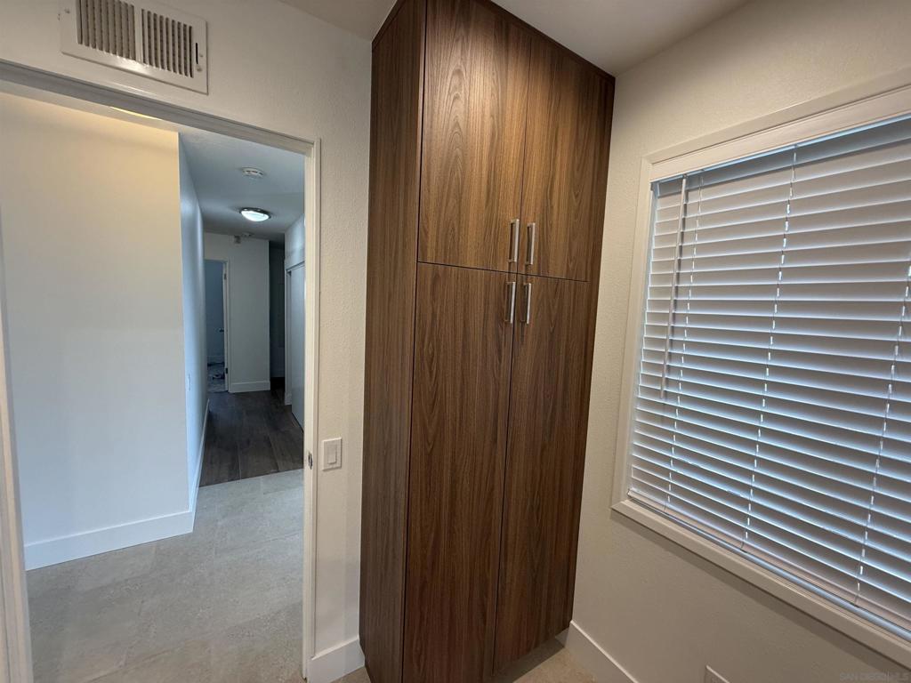 University City - Residential Lease