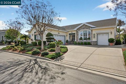 Photo of 341 341 Upton Pyne Dr Dr, Brentwood, CA 94513 (MLS # 41125675)