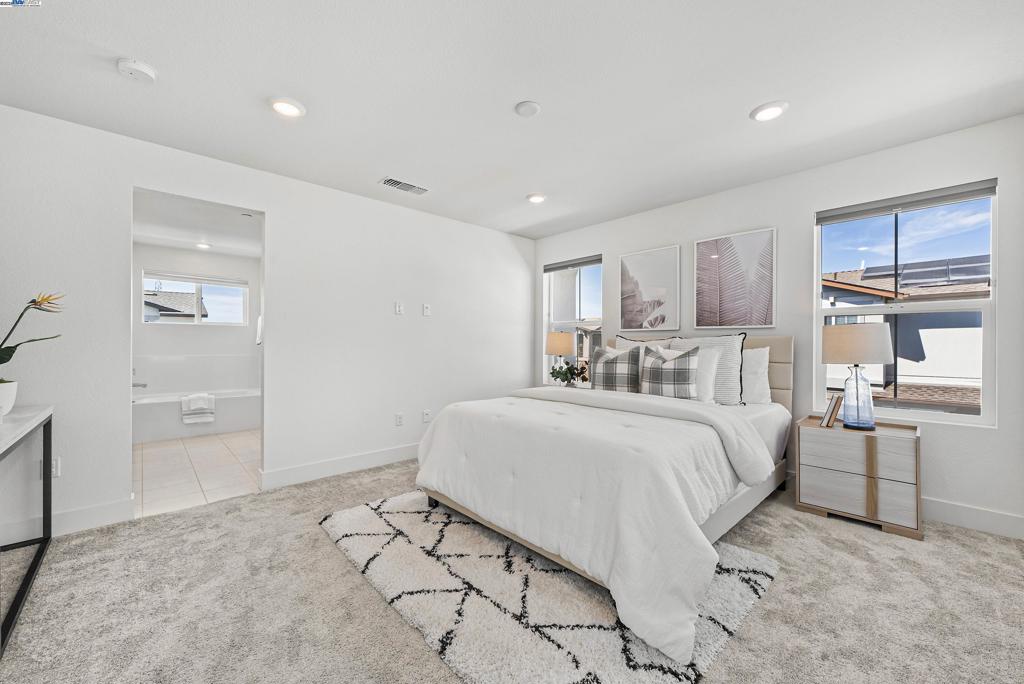 BRIDEWAY - Residential