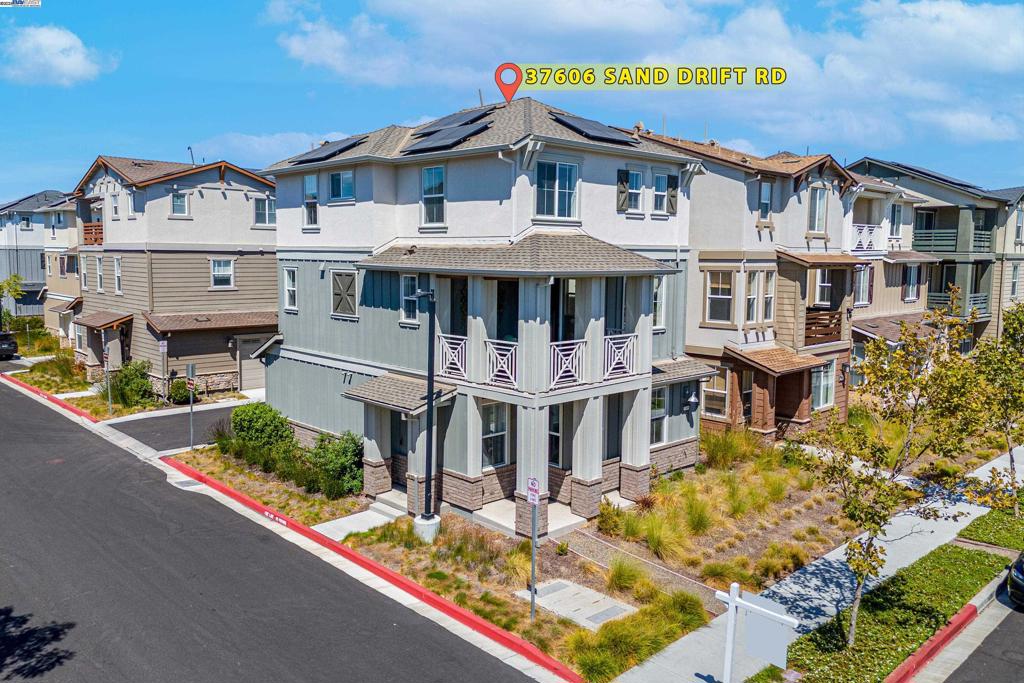 BRIDEWAY - Residential