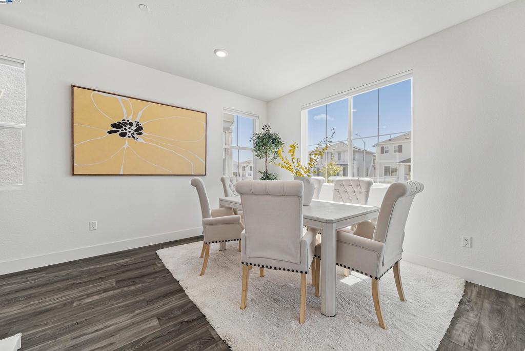 BRIDEWAY - Residential