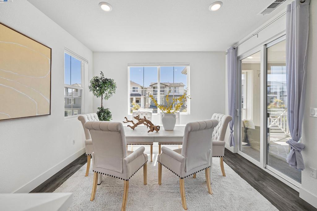 BRIDEWAY - Residential