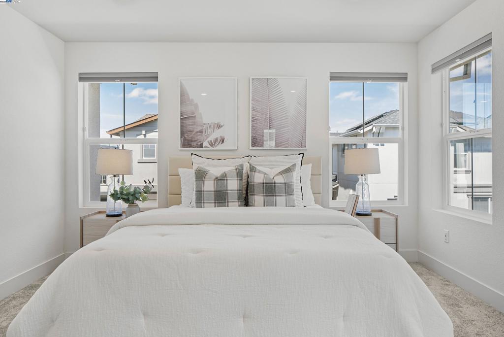 BRIDEWAY - Residential