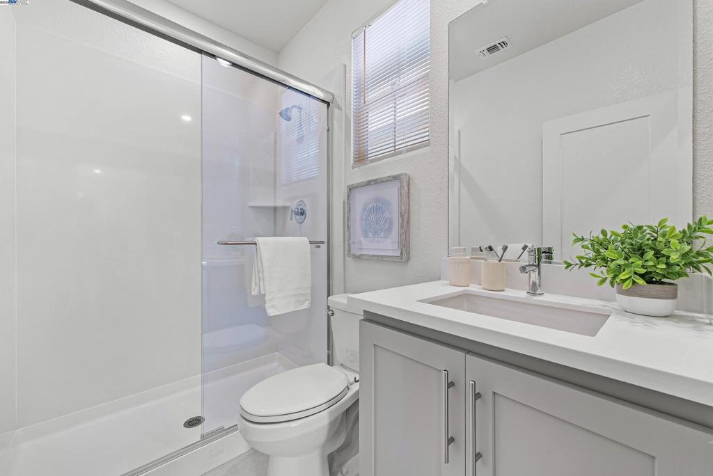 BRIDEWAY - Residential