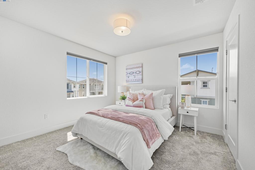 BRIDEWAY - Residential