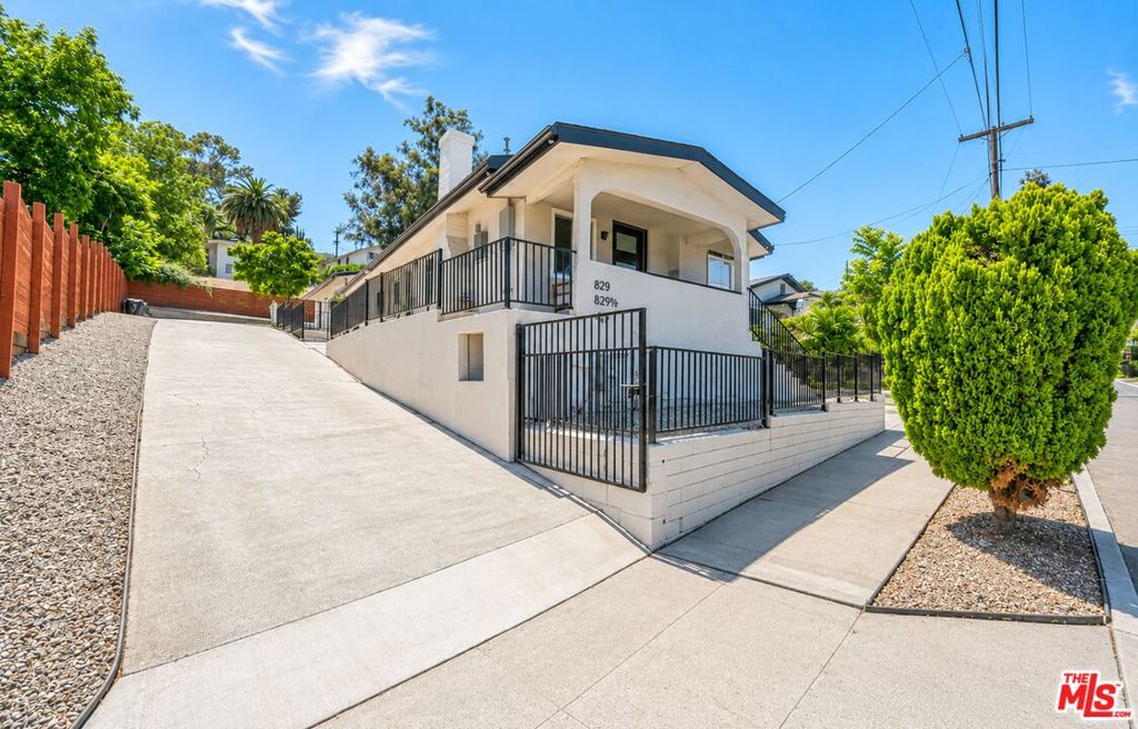 829 El Paso Drive, Los Angeles CA 90042