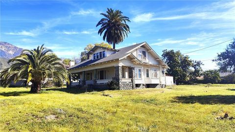 Photo of 425 E 24th St, Upland, CA 91784 (MLS # WS26069538)