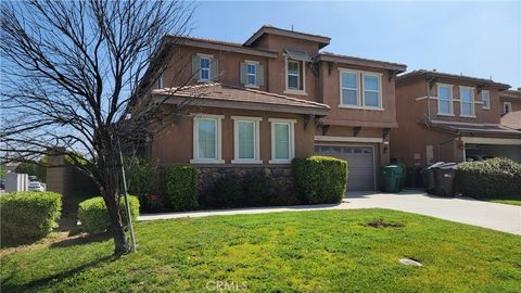 29746 Maxmillian Avenue Murrieta CA 92563
